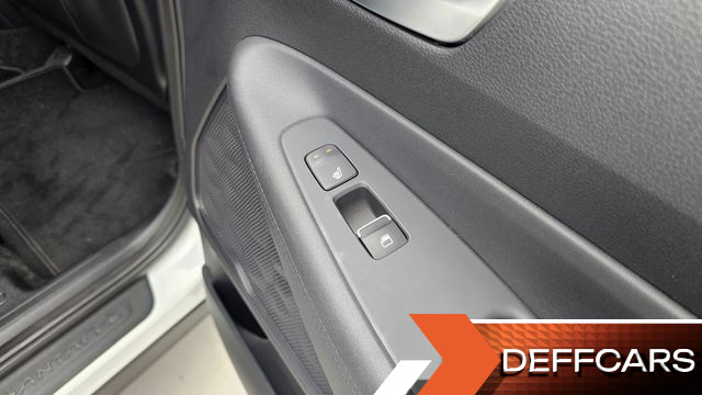 Hyundai SANTAFE Diesel 2.2 2WD Premium купить на сайте DeffCars