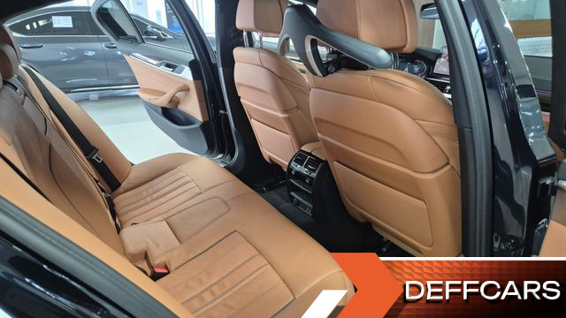 BMW 5-SERIES 520i M Sport купить на сайте DeffCars