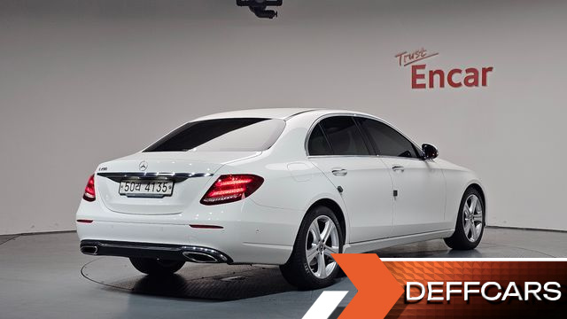 Mercedes E-CLASS E200 Avantgarde купить на сайте DeffCars