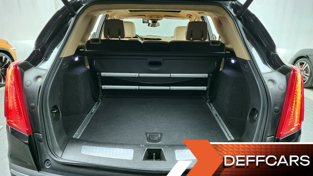 Cadillac XT5 3.6 Platinum купить на сайте DeffCars