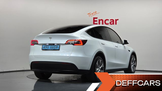 Tesla MODEL Y Long Range AWD купить на сайте DeffCars