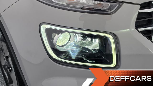 Hyundai VENUE 1,6 Premium купить на сайте DeffCars