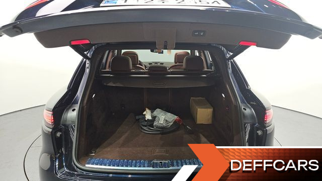 Porsche CAYENNE 3.0 E-Hybrid купить на сайте DeffCars