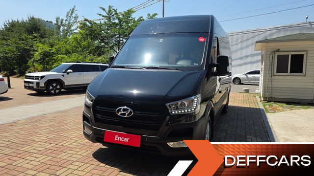 Hyundai SOLATI 15-seater Luxury купить на сайте DeffCars