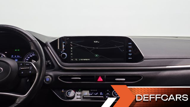 Hyundai SONATA 1.6 Turbo Premium Family купить на сайте DeffCars