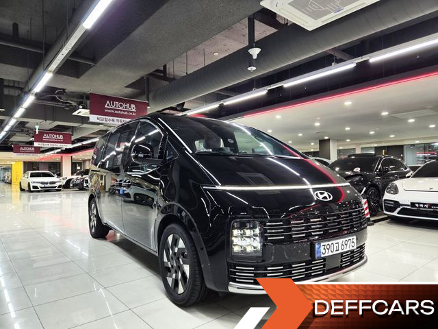 Hyundai STARIA L3.5 Lounge 7-Seater Inspiration купить на сайте DeffCars