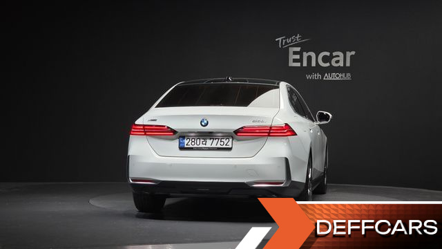 BMW 5-SERIES 530i xDrive купить на сайте DeffCars