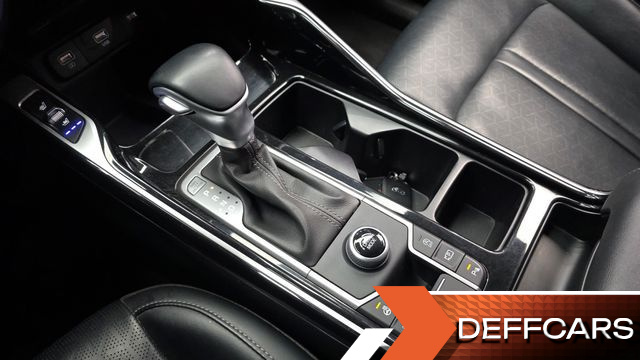 Kia SORENTO Diesel 2.2 2WD Prestige купить на сайте DeffCars