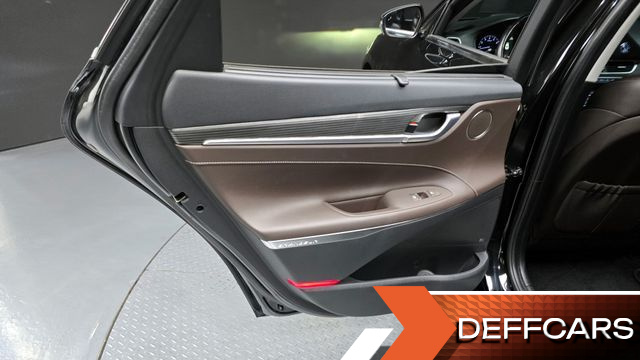 Hyundai GRANDEUR 2.4 Exclusive Special купить на сайте DeffCars