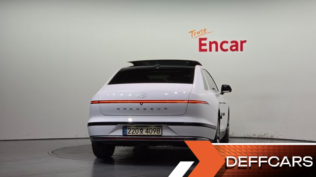 Hyundai GRANDEUR 2,5 Gasoline 2WD Premium купить на сайте DeffCars