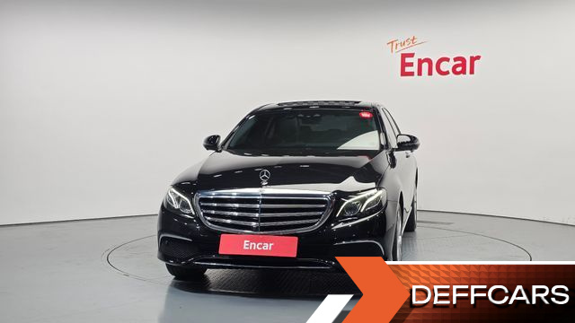 Mercedes E-CLASS E300 4MATIC Exclusive купить на сайте DeffCars