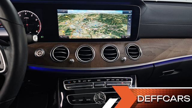 Mercedes E-CLASS E300 Exclusive купить на сайте DeffCars