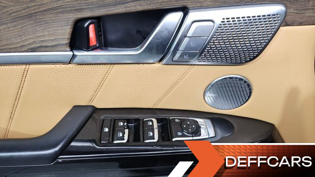 Kia MOHAVE Diesel 3.0 4WD 5-Seater Platinum купить на сайте DeffCars