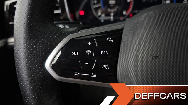 Volkswagen TOUAREG 4.0 TDI Prestige купить на сайте DeffCars