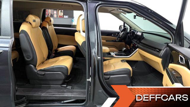 Kia CARNIVAL 9-Seater Prestige купить на сайте DeffCars