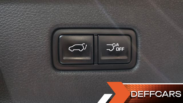 Kia CARNIVAL 9-Seater Signature купить на сайте DeffCars