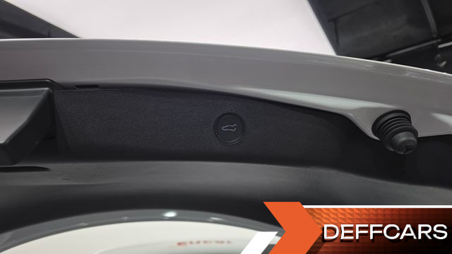 Tesla MODEL 3 Long Range AWD купить на сайте DeffCars