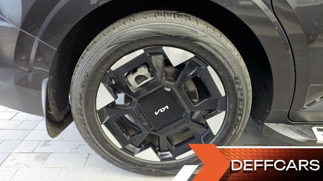 Kia CARNIVAL 7-Seater Signature купить на сайте DeffCars