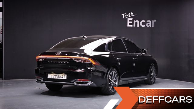 Hyundai GRANDEUR 3.3 Le Blanc купить на сайте DeffCars
