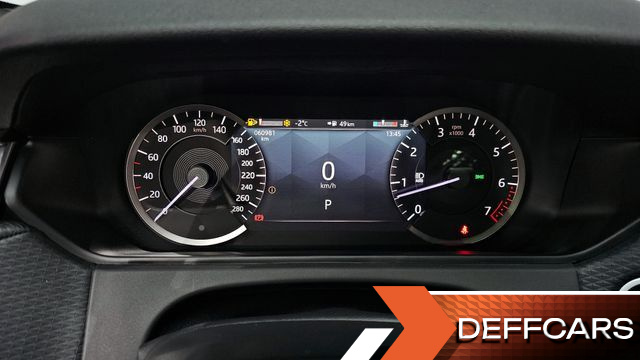 Land Rover RANGE ROVER VELAR 2.0 P250 R-Dynamic SE купить на сайте DeffCars