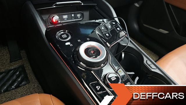 Kia SPORTAGE Signature Gravity 2WD купить на сайте DeffCars