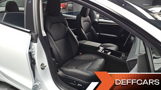 Tesla MODEL 3 Long Range AWD купить на сайте DeffCars