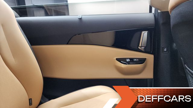 Kia CARNIVAL 9-Seater Noblesse купить на сайте DeffCars