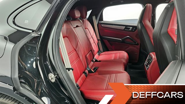 Porsche CAYENNE 3.0 PLATINUM EDITION купить на сайте DeffCars