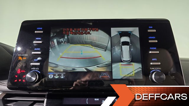 Toyota SIENNA 2.5 Hybrid 2WD купить на сайте DeffCars