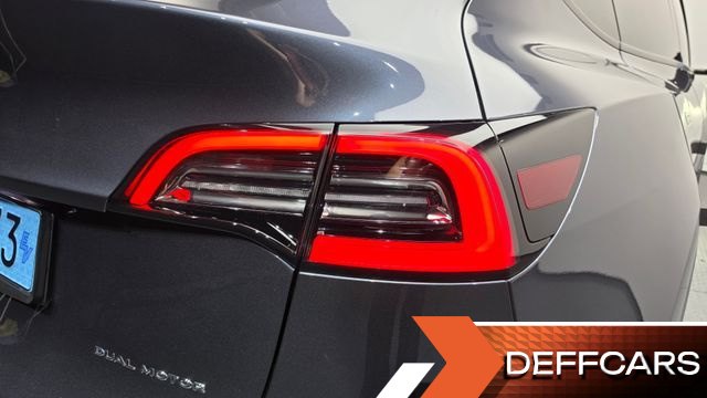 Tesla MODEL Y Long Range AWD купить на сайте DeffCars