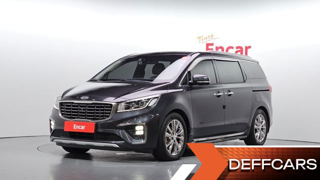 Kia CARNIVAL 7-Seater Limousine President купить на сайте DeffCars