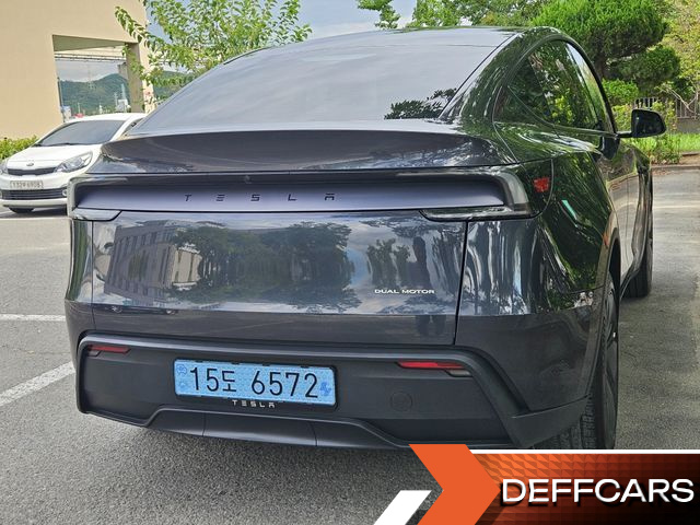 Tesla MODEL Y Long Range Launch Edition AWD купить на сайте DeffCars