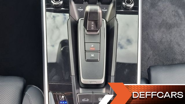 Porsche 911 Carrera 4 GTS купить на сайте DeffCars