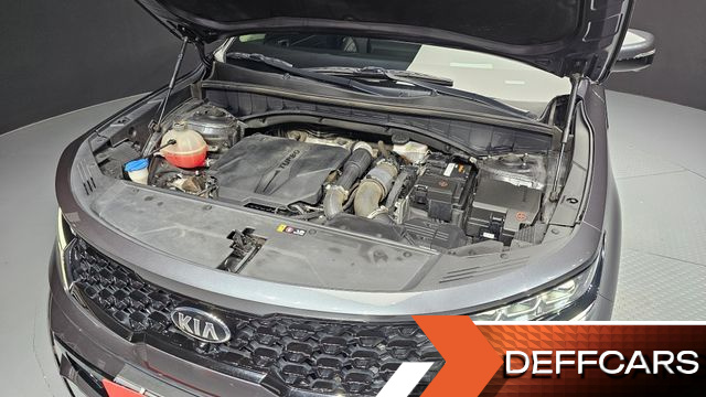Kia SORENTO Gasoline 2.5T 4WD Gravity купить на сайте DeffCars