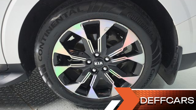 Kia CARNIVAL Gasoline 7-Seater Signature купить на сайте DeffCars