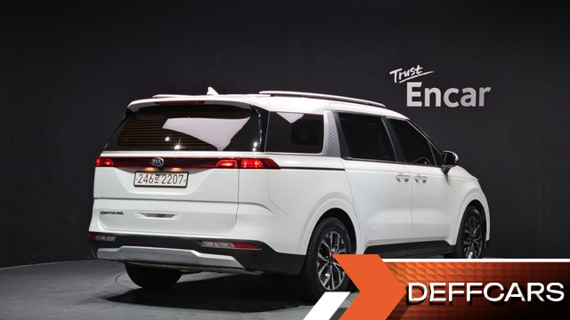 Kia CARNIVAL 9-Seater Prestige купить на сайте DeffCars