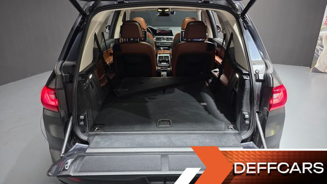 BMW X7 xDrive 30d Design Pure Excellent 6-Seater купить на сайте DeffCars