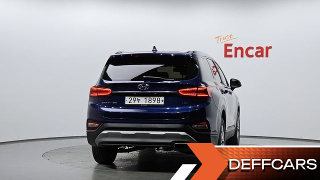 Hyundai SANTAFE Gasoline 2.0T 2WD Premium купить на сайте DeffCars