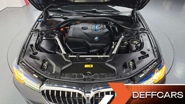 BMW 5-SERIES 530e Luxury купить на сайте DeffCars
