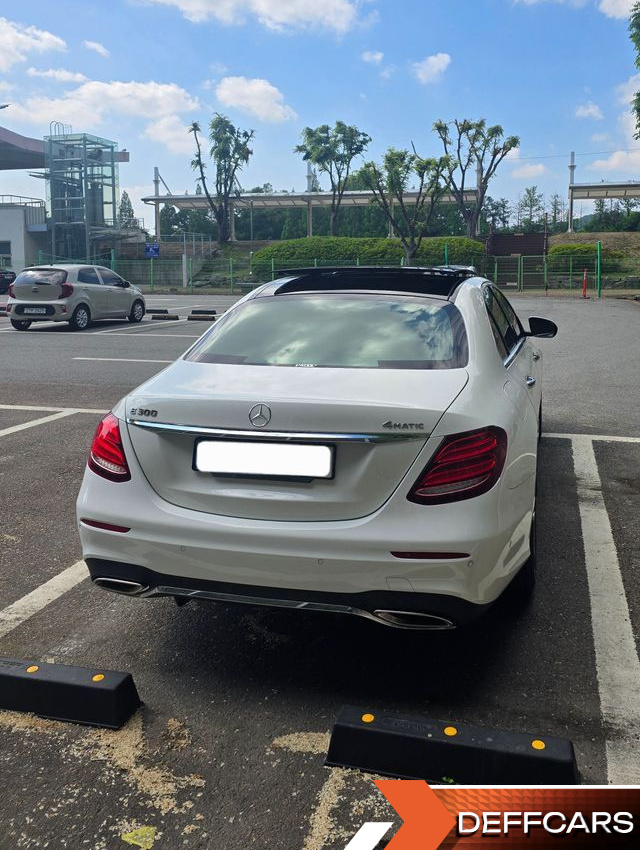 Mercedes E-CLASS E300 4MATIC AMG Line купить на сайте DeffCars