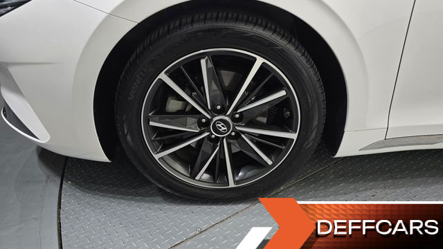Hyundai GRANDEUR 2.5 Le Blanc купить на сайте DeffCars
