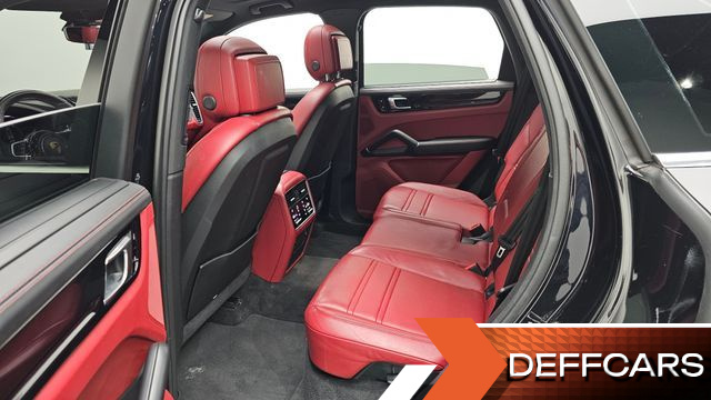 Porsche CAYENNE 3.0 купить на сайте DeffCars