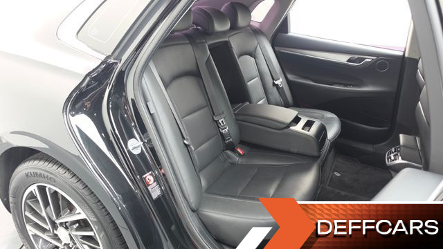 Hyundai GRANDEUR 2.5 Premium Choice купить на сайте DeffCars