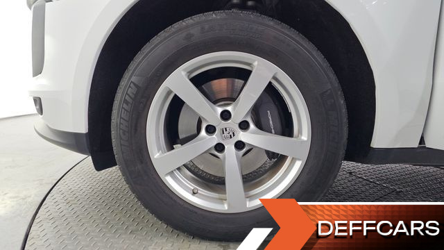 Porsche MACAN 2.0 95B купить на сайте DeffCars