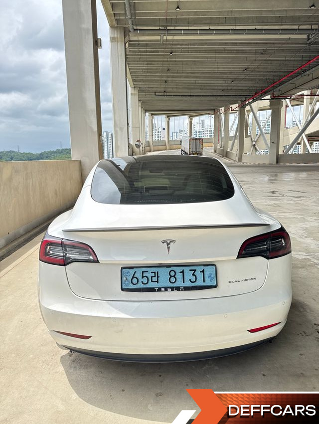 Tesla MODEL 3 Long Range AWD купить на сайте DeffCars