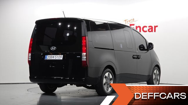Hyundai STARIA 4WD Tourer 9-Seater Modern купить на сайте DeffCars
