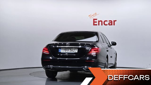 Mercedes E-CLASS E300 4MATIC Exclusive купить на сайте DeffCars