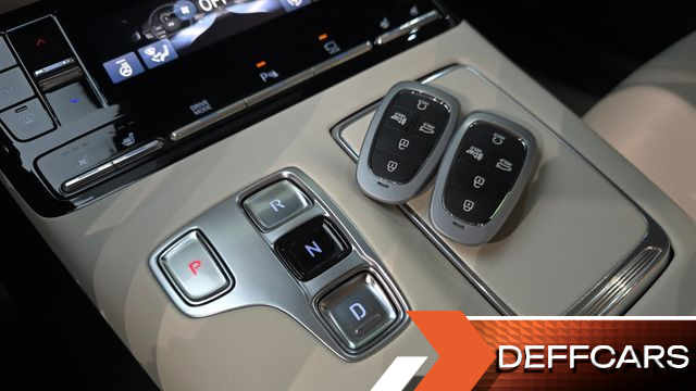 Hyundai GRANDEUR 3.3 Le Blanc купить на сайте DeffCars