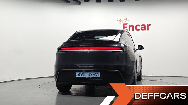 Tesla MODEL Y Premium Long Range AWD купить на сайте DeffCars