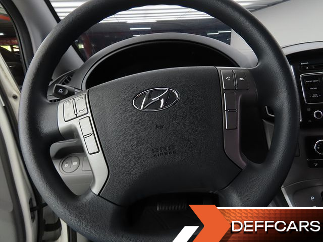 Hyundai STAREX Wheel Chair lift купить на сайте DeffCars